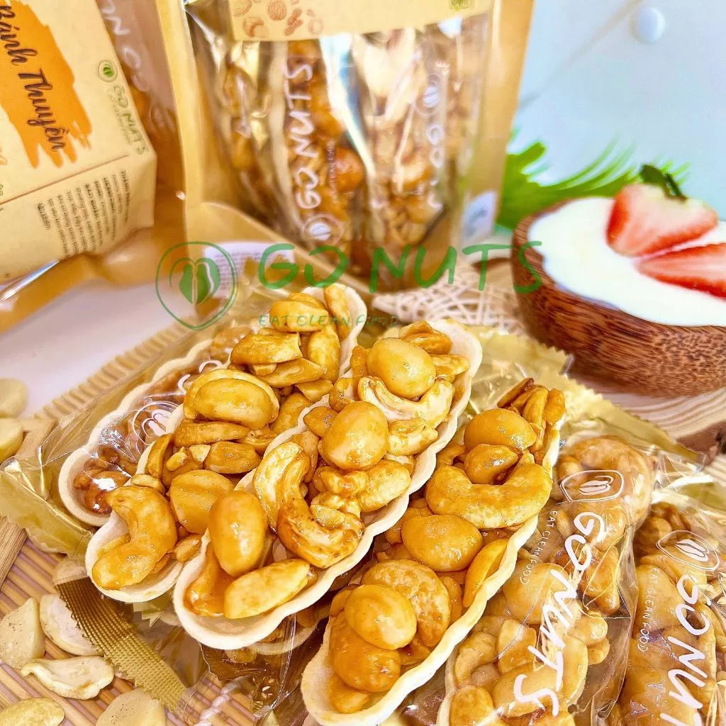 No-Sugar Cashew & Macadamia Nut Boats