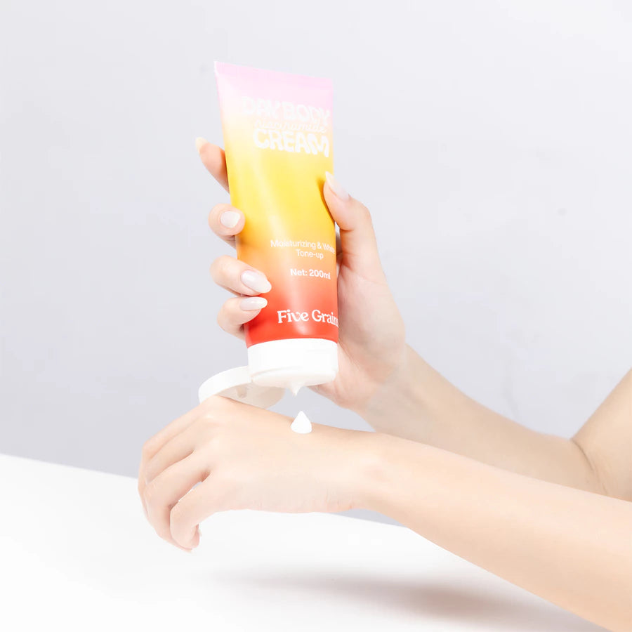 Five Grains: Moisturizing Beauty White Tone-Up