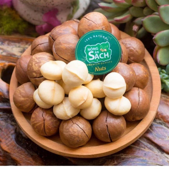 Organic Homegrown Macadamia Nuts - NÔNG SẢN SẠCH