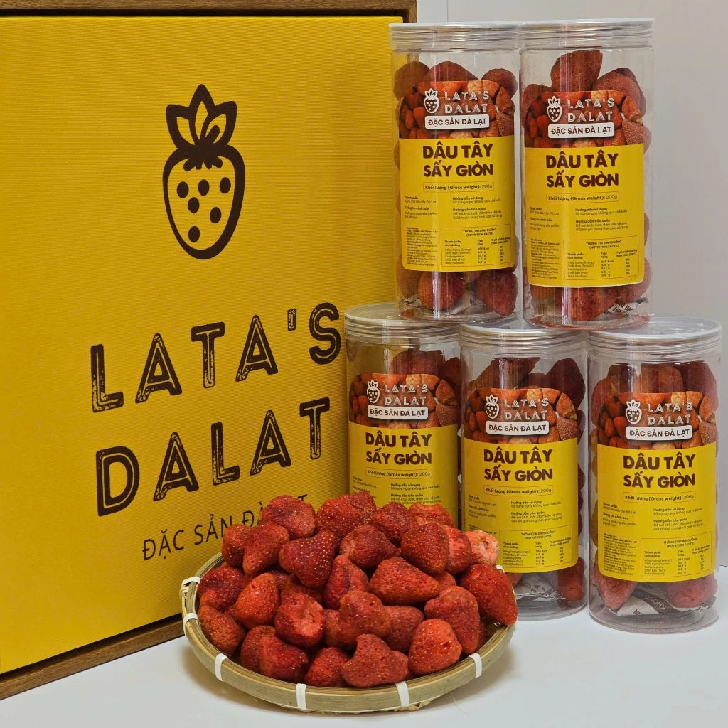 LATA’s Crispy Dried Strawberries (Đà Lạt Specialty)